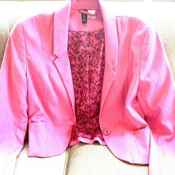 H&M crop pink blazer 🌸 - Picture 1 of 3